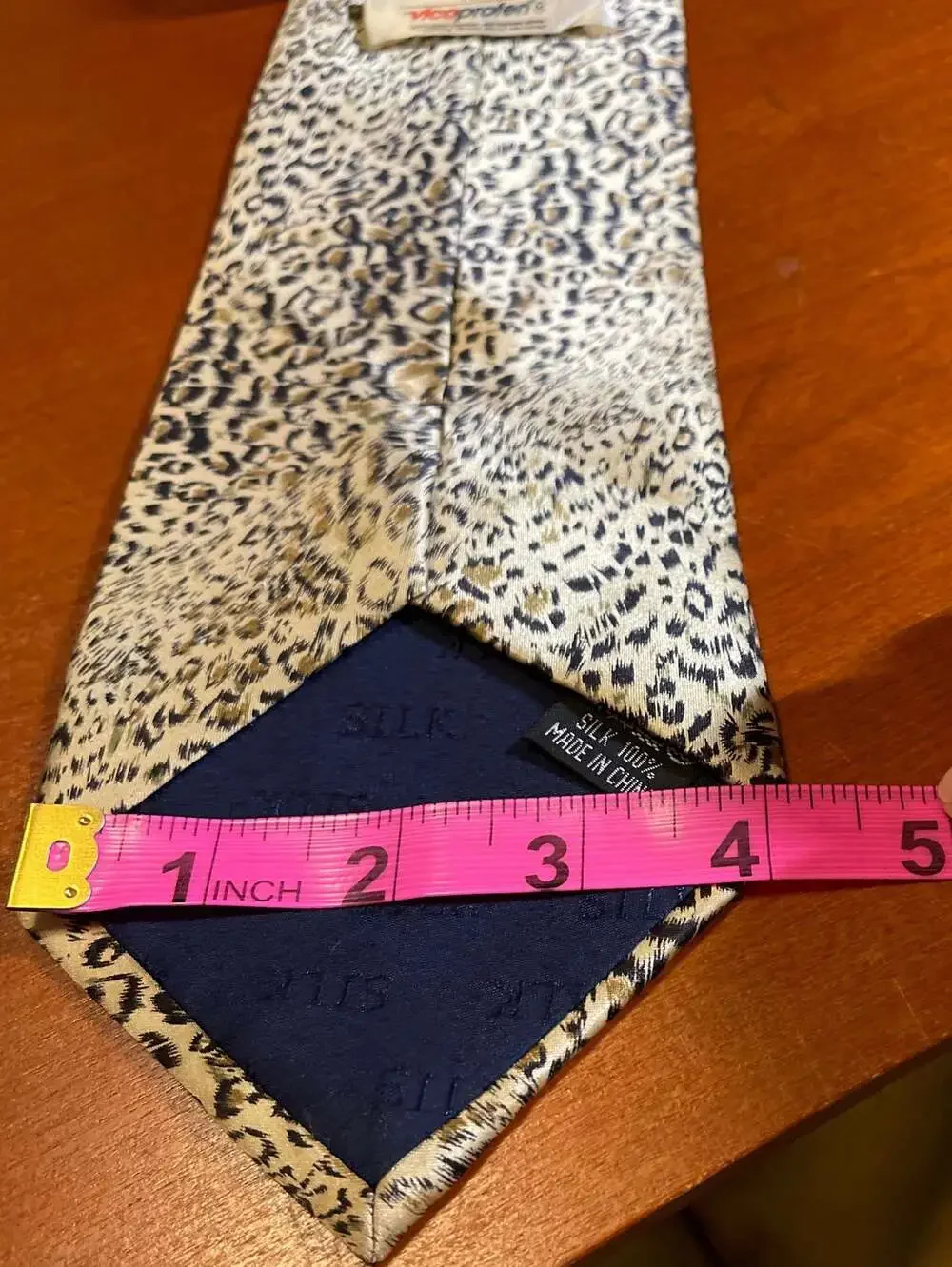 Y2K Vicoprofen Pharmaceutical Sales Rep 100%‎ Silk Leopard Print Necktie